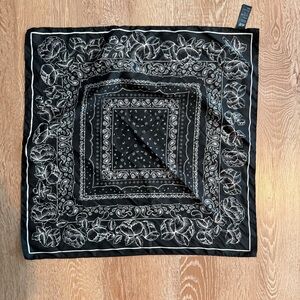 Black & white bandana scarf